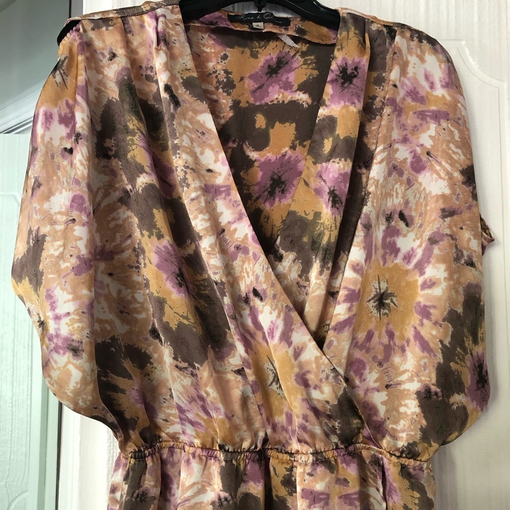 Rose & Olive top